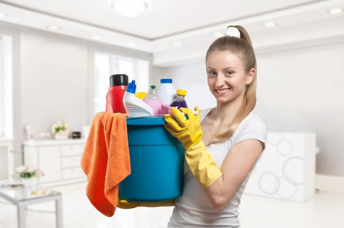 Deep clean for a kitchen and bathroom in SW14